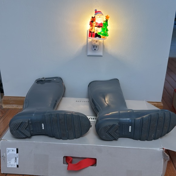 Hunter Boots - Picture 4 of 5